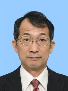 副会長・総務委員長　／　小林　由直